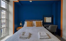 Renaissance 8 - 1 Bedroom Apartment In Southport